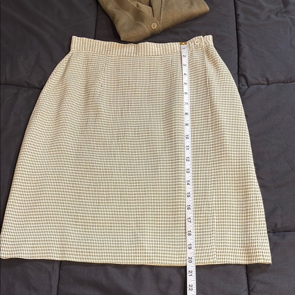 Vintage Chic Light Olive Green & White Gingham Midi Wrap Skirt; Size 2; EUC - Picture 10 of 11